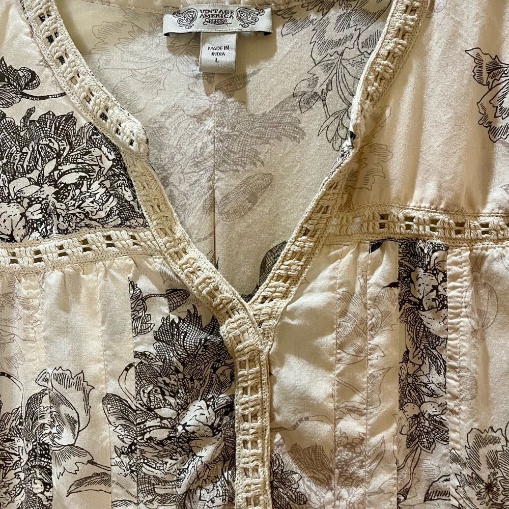Vintage America Blues Floral Tunic Top Oversized Cream Color Size L - Picture 5 of 6
